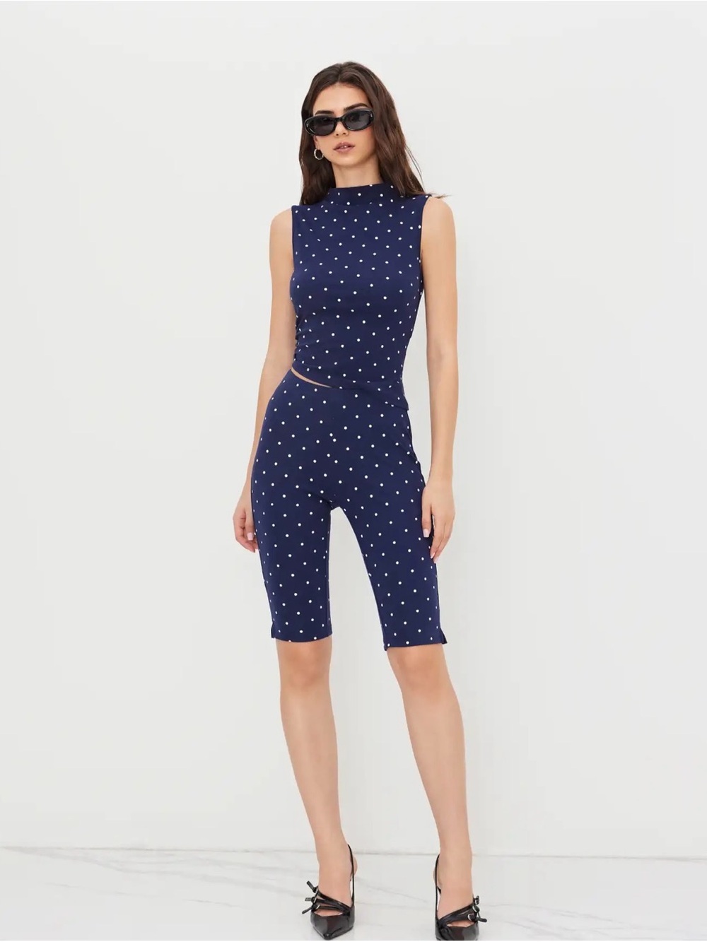 Cider MID RISE CAPRI PANT - Picture 4 of 5